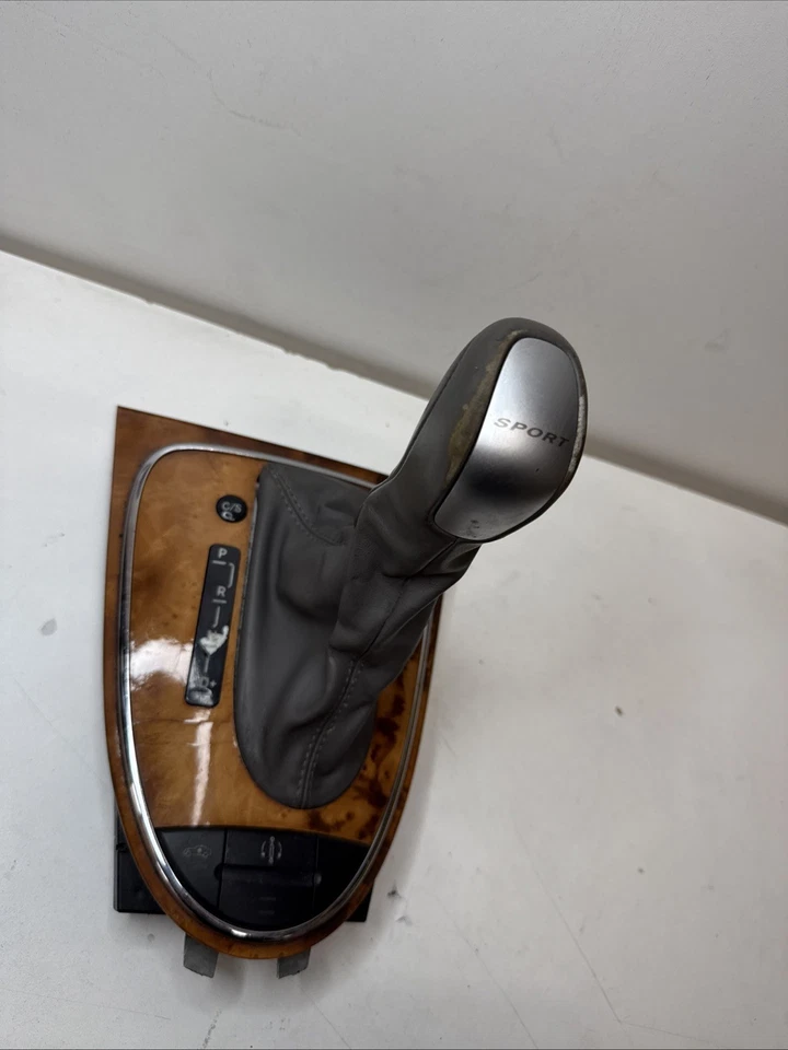 Palanca de cambios automática Mercedes BenzW211 E500 2003-2009 2112672224 Foto 2 de 4