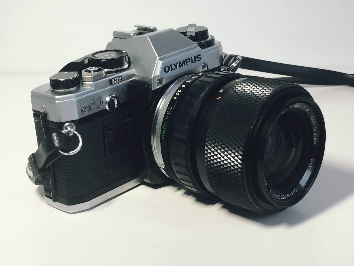 Olympus OM-10 Camera OM-SYSTEM S ZUIKO AUTO-ZOOM 35-70Mm F3.5-4.5