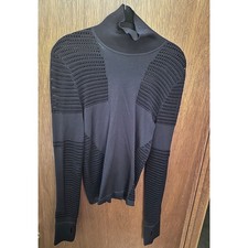 Salvatore Ferragamo navy silk/wool long sleeve layer with thumbholes; size Med