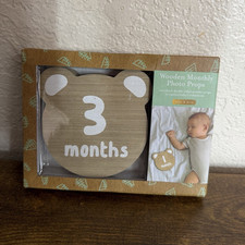 Kate  Milo Wooden Double-sided Monthly Milestone Photo Props Brown  White