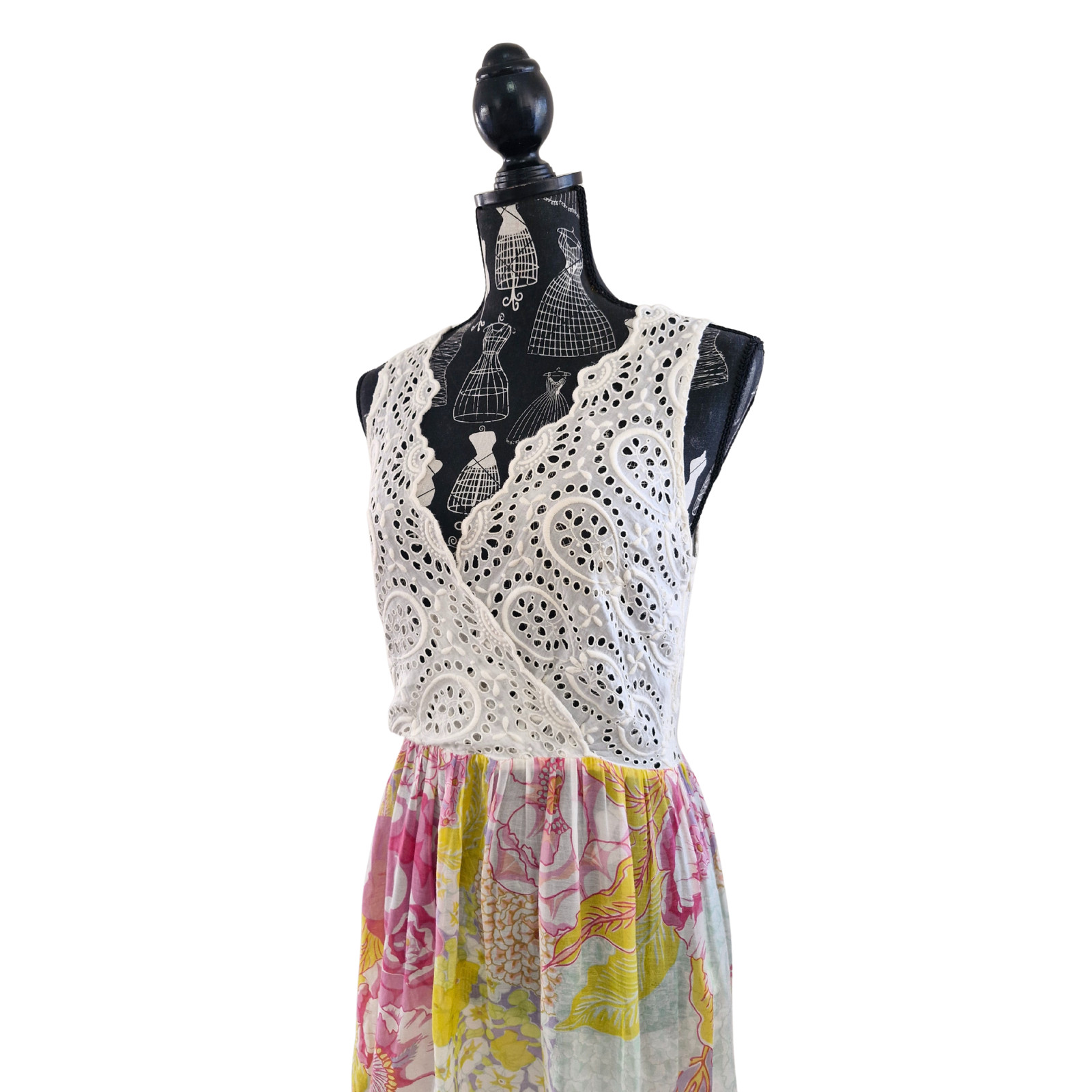 Zimmermann cotton & Silk dress, broderie anglais, size AU 8 (US 4) summer