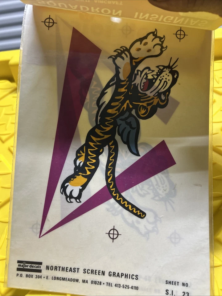 Major Decals Squadron Insignia. Flying Tiger 1/6 Scale. 23 PS - Image 2 of 4