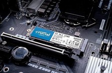 Crucial P2 CT500P2SSD8 SSD Interno, 500GB, fino a 2400MB/s NVMe, PCIe, M.2