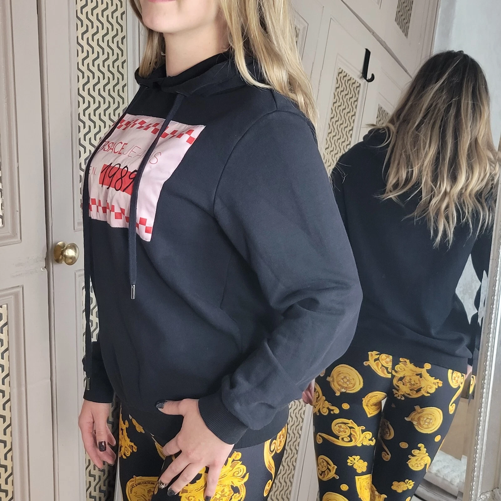 Felpa con cappuccio Versace Jeans Couture nera maglione £650 PICCOLA