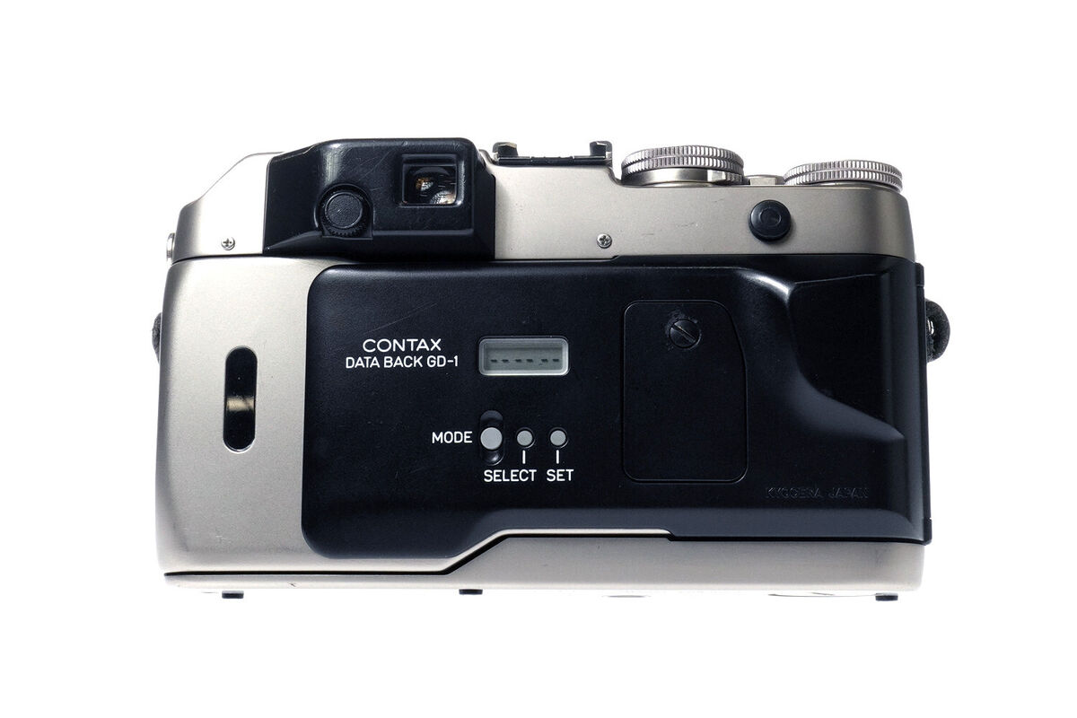 Excellent Contax G1 D Rangefinder Film Camera Planar 45mm f2 Excellent Contax G1 D Rangefinder Film Camera Planar 45mm f2