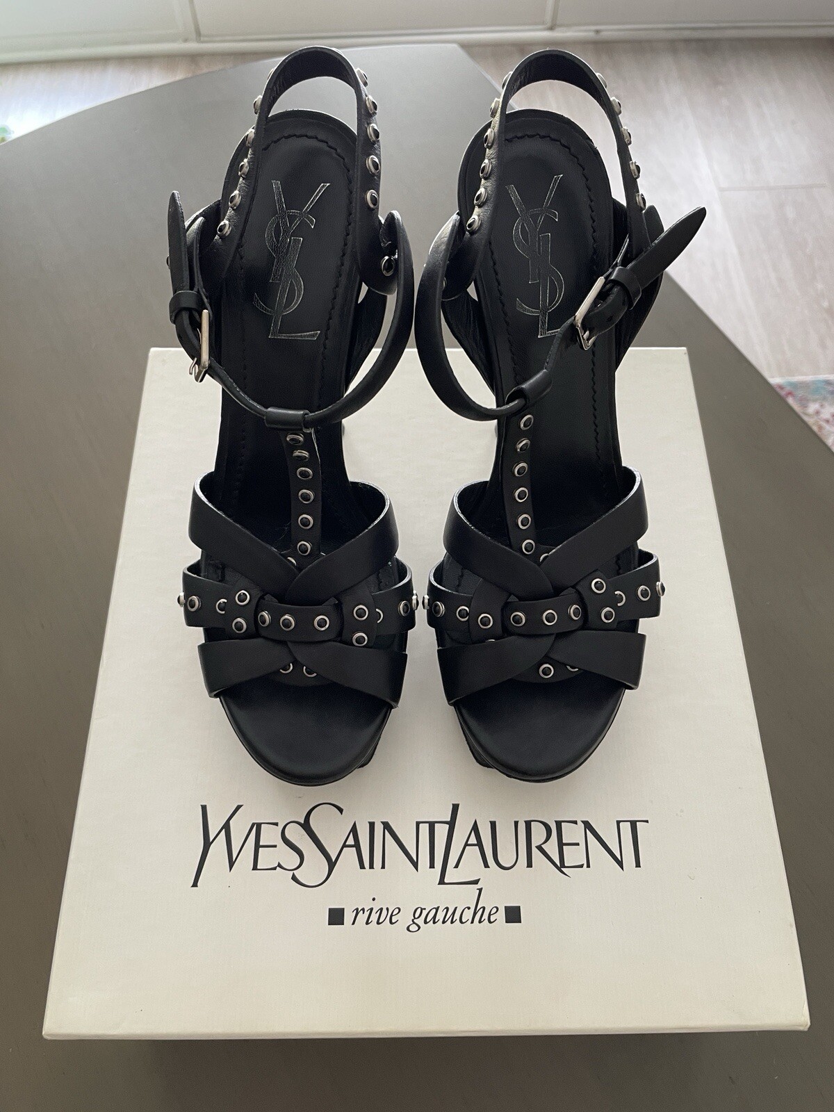 SAINT LAURENT YSL Sandali tributo