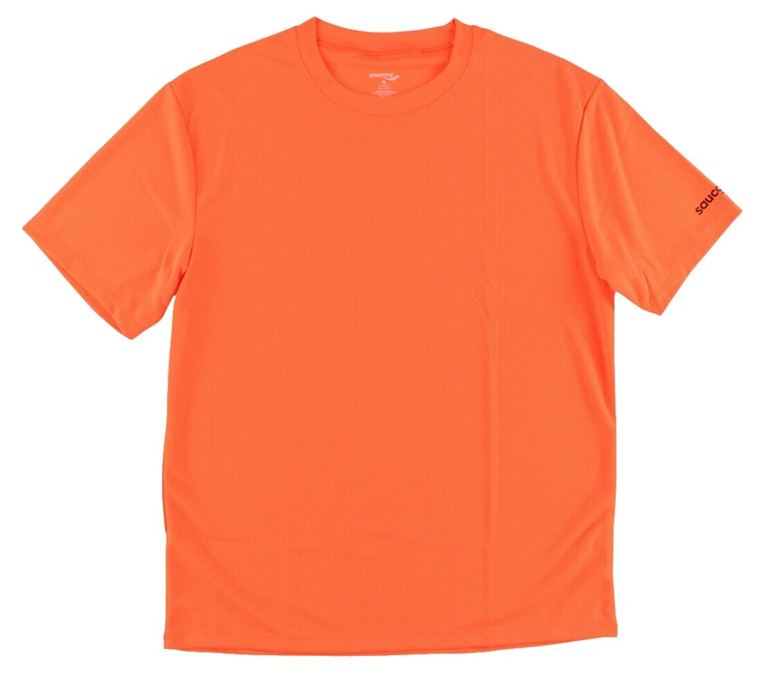 Ropa de tamaño regular Saucony para hombres