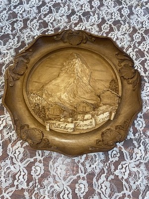 Vintage Matterhorn Zermatt Cervin Decor Plate Swiss Souvenir (composite/resin)