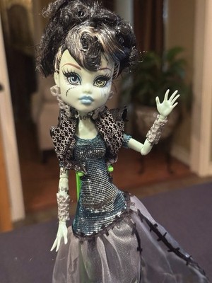 Monster High Frankie Stein Ghouls Rule