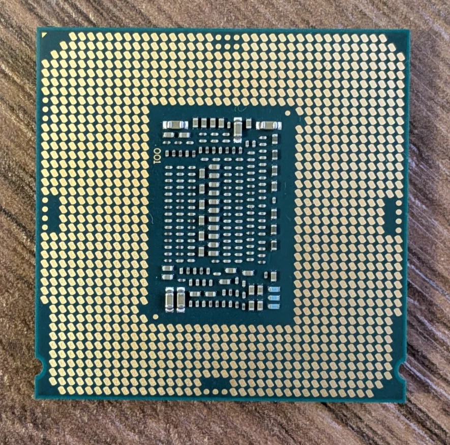 8th Gen Intel Core i5-8600K CPU 3.6 GHz (Turbo 4.3 GHz) 6-Core 9MB LGA1151 SR3QU - Image 2 of 4