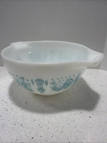 441 PYREX Amish Print Rooster Turquoise on White 1 1/2 QT Bowl