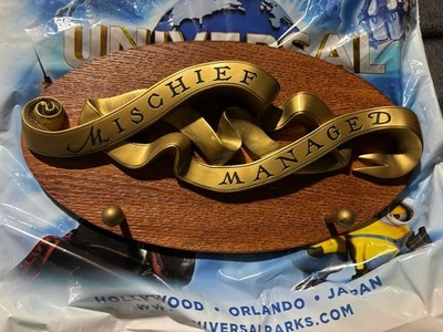 Universal Studios Harry Potter Mischief Managed Wall Mount Sign Wand Holder
