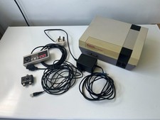 Nintendo NES Console + 1 Official Controller