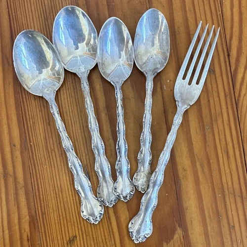 Reed & Barton Sterling Silver (.925) Flatware Set - 4 Spoons & 1 Fork