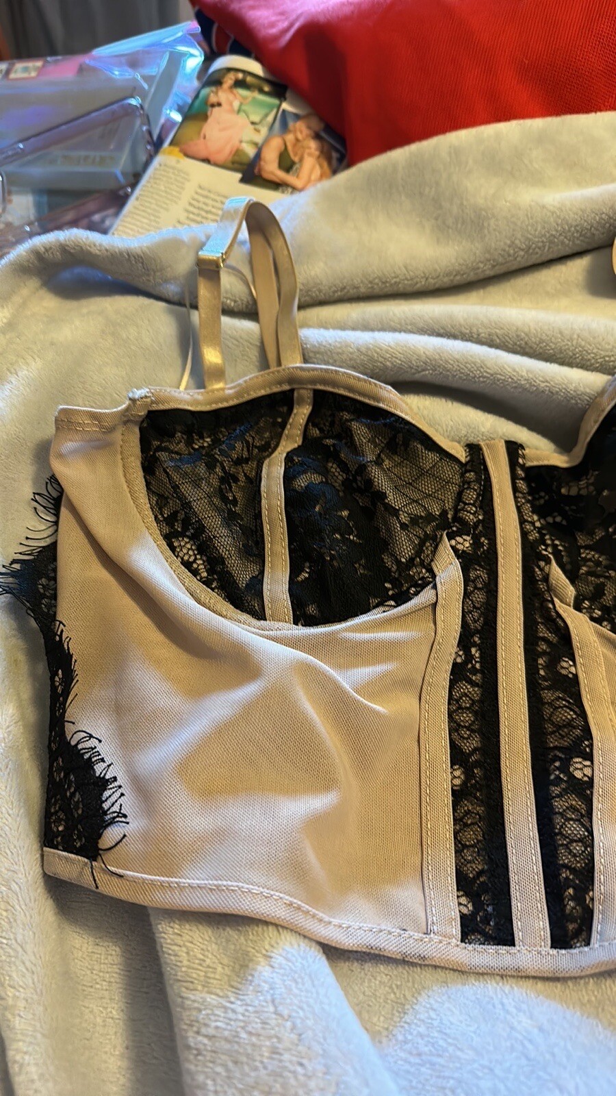 Haute Monde Tan Black lace Bustier Corset Bralette Si… Gem