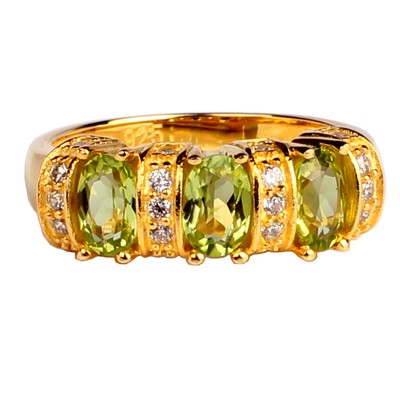 Green Peridot Ring Gold Color Sterling Silver 3-stone Design Dress Decoration