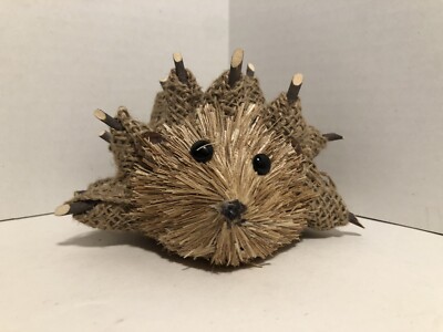 Handmade porcupine/Hedgehog figurine 5 x 3