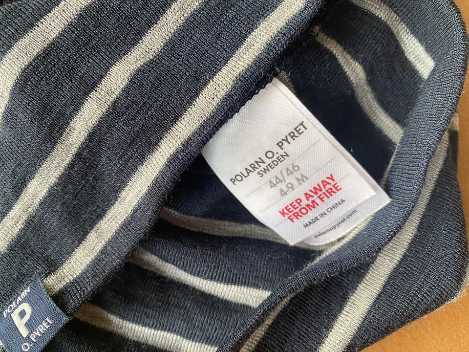 Gorro de lana merino para niños Polarn o Pyret POP Suecia X 2 PVP £36 talla 4-9M Foto 4 de 4