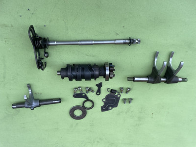 Yamaha R6 BN6 Schaltnocken und Gabel Montage und Welle
