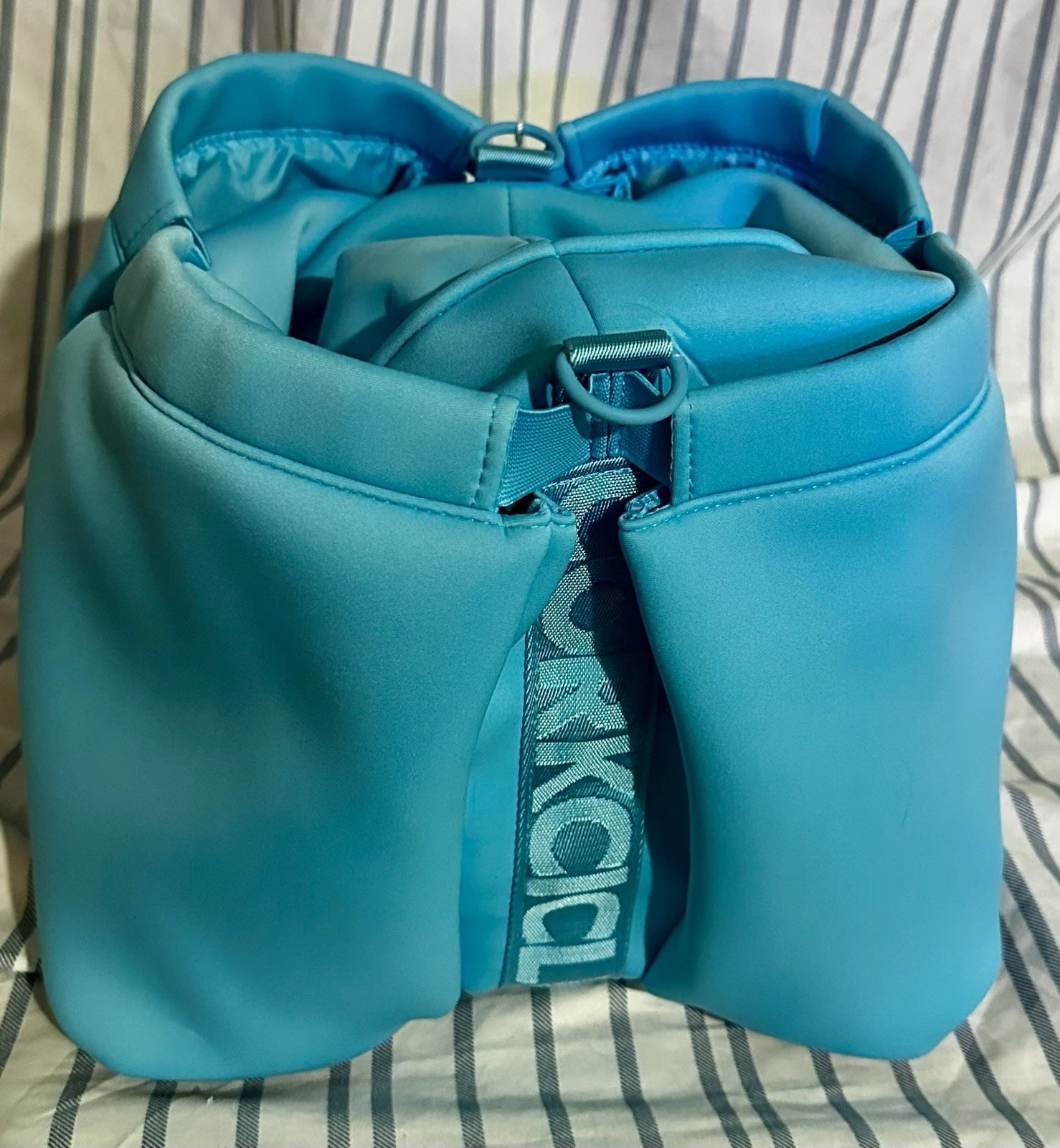 Corkcicle Soft Cooler Bag Santorini Neoprene Color Beverage Bucket Tote NWT