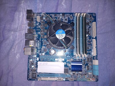 Gigabyte GA-P55M-UD2 + Intel I5 650 , Kühler Lüfter