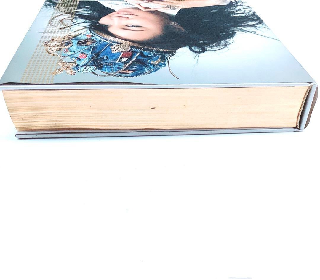 Autographed book Leslie Kee super stars Leslie Kee From Japan used