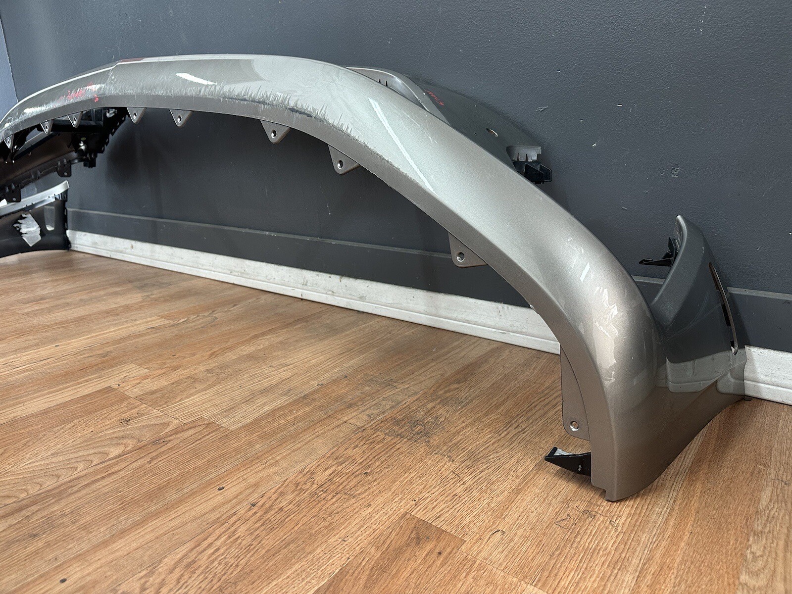 2020 2021 2022 BENTLEY GT GTC COUPE FRONT BUMPER COVER OEM 3SD 807 437