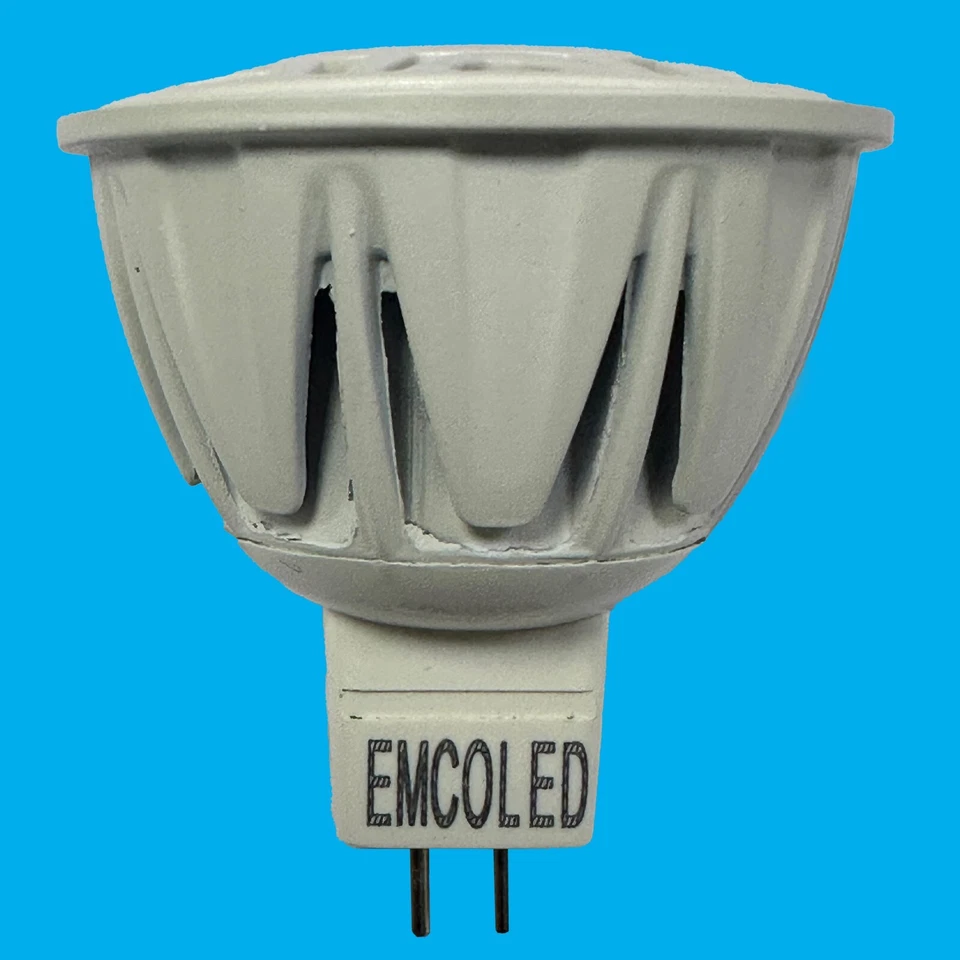 8x 8W (=50W) LED MR16, 12V, GU5.3, Warm White Reflector Spot Light Bulb Lamps - Image 3 of 4