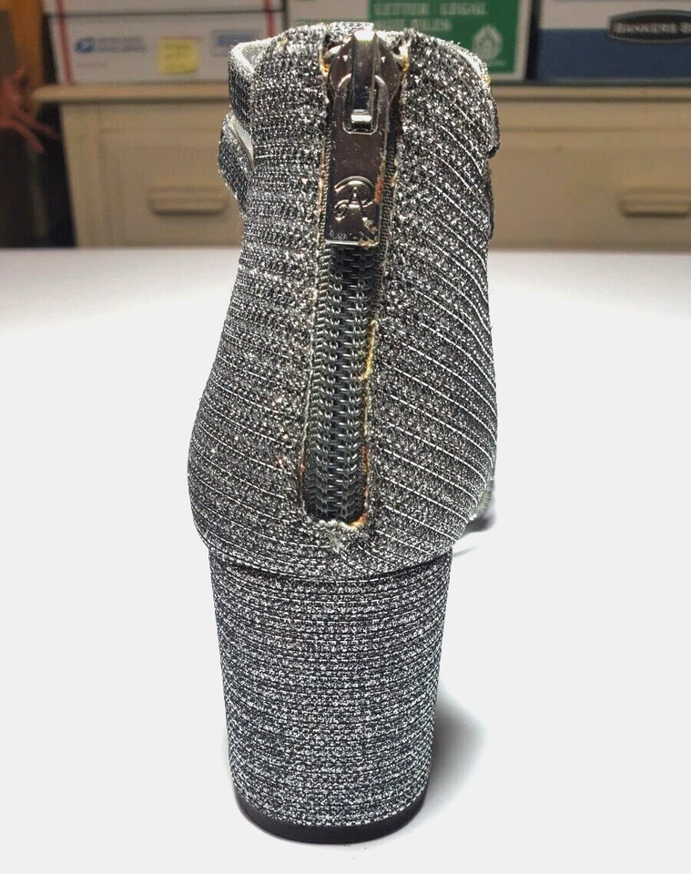 Adrianna Papell Talla 7.5 Brillante Brillo Plata Tacón Bloque, Zapatos de Noche ~ NUEVO Foto 4 de 4