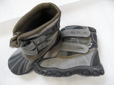 Primigi lined boots camouflage Gore-Tex olive size 25 new st818