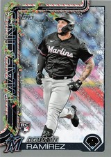 2025 Topps Holiday #H19 Agustín Ramírez Silver Glitter Holiday Miami Marlins
