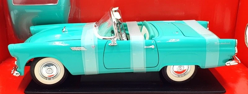 Road Signature 1/18 Scale 92068 - 1955 Ford Thunderbird - Green - Image 3 of 4