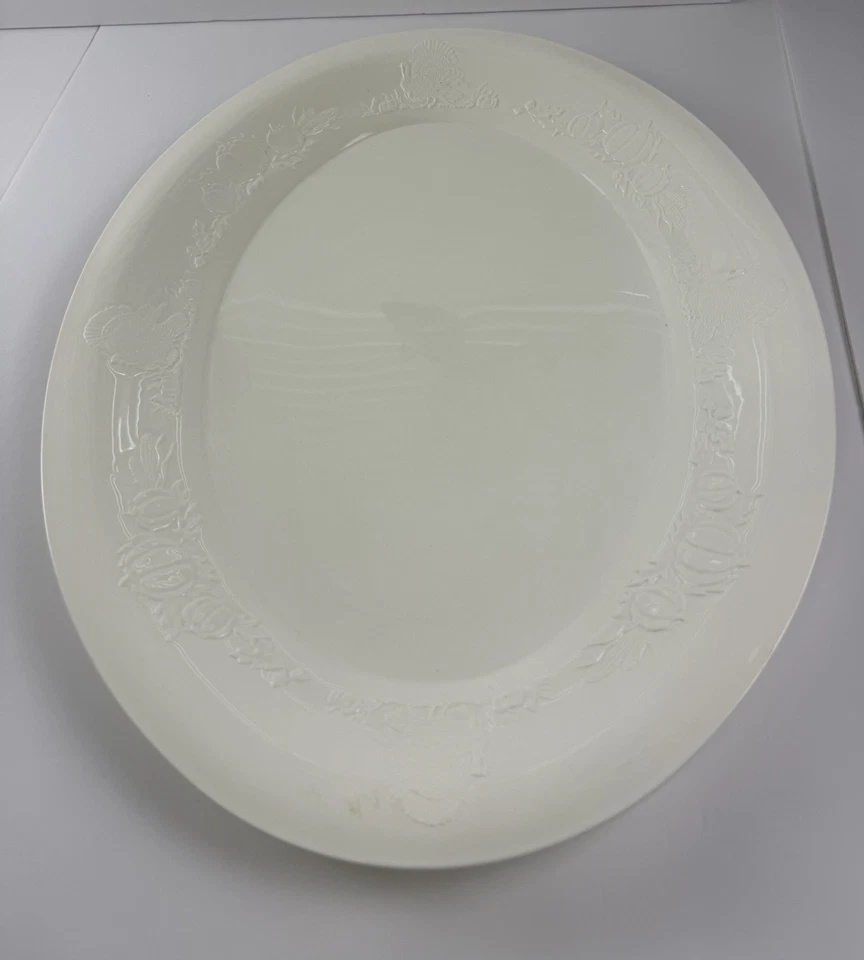 Oval Turkey White Acrylic Plastic Serving Dish Tray 19 1/2 X 15 - Image 2 of 4