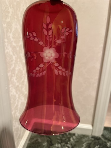 Large Cranberry Hurricane Shade W/Cut Flowers Design - 第 9/10 張圖片