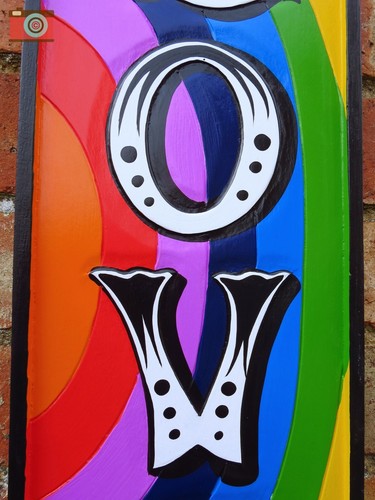 CARVED LETTERS "LOVE" TRADITIONAL RETRO WOODEN SIGN. Hand Made & Painted - Picture 8 of 11