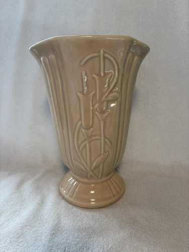 Vintage Shawnee Large Cattails Vase