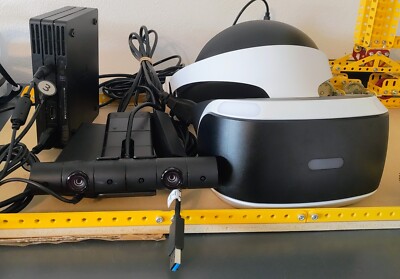 SONY PLAYSTATION VR1 VIRTUAL REALITY HEADSET (KOMPLETT MIT ZUBEHÖR)