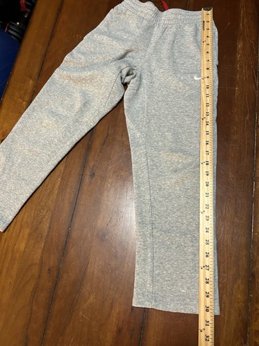 Nike Boys Size Small Club Fleece Open Hem Pants Gray 619090 063 EUC Big Kid - Picture 7 of 7