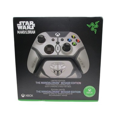 NIB Razer Xbox Limited Star Wars Mandalorian Beskar Controller + Charging Stand
