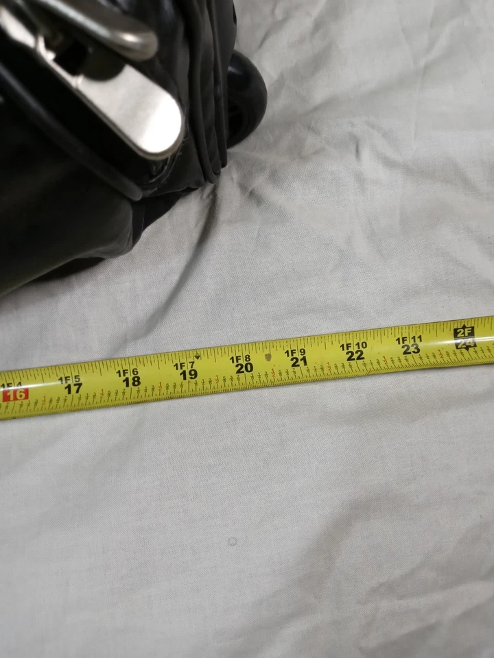 Large Zipper Carry On Black Leather Travel Luggage/ Bag / Suitcase with Wheels - Image 3 of 4