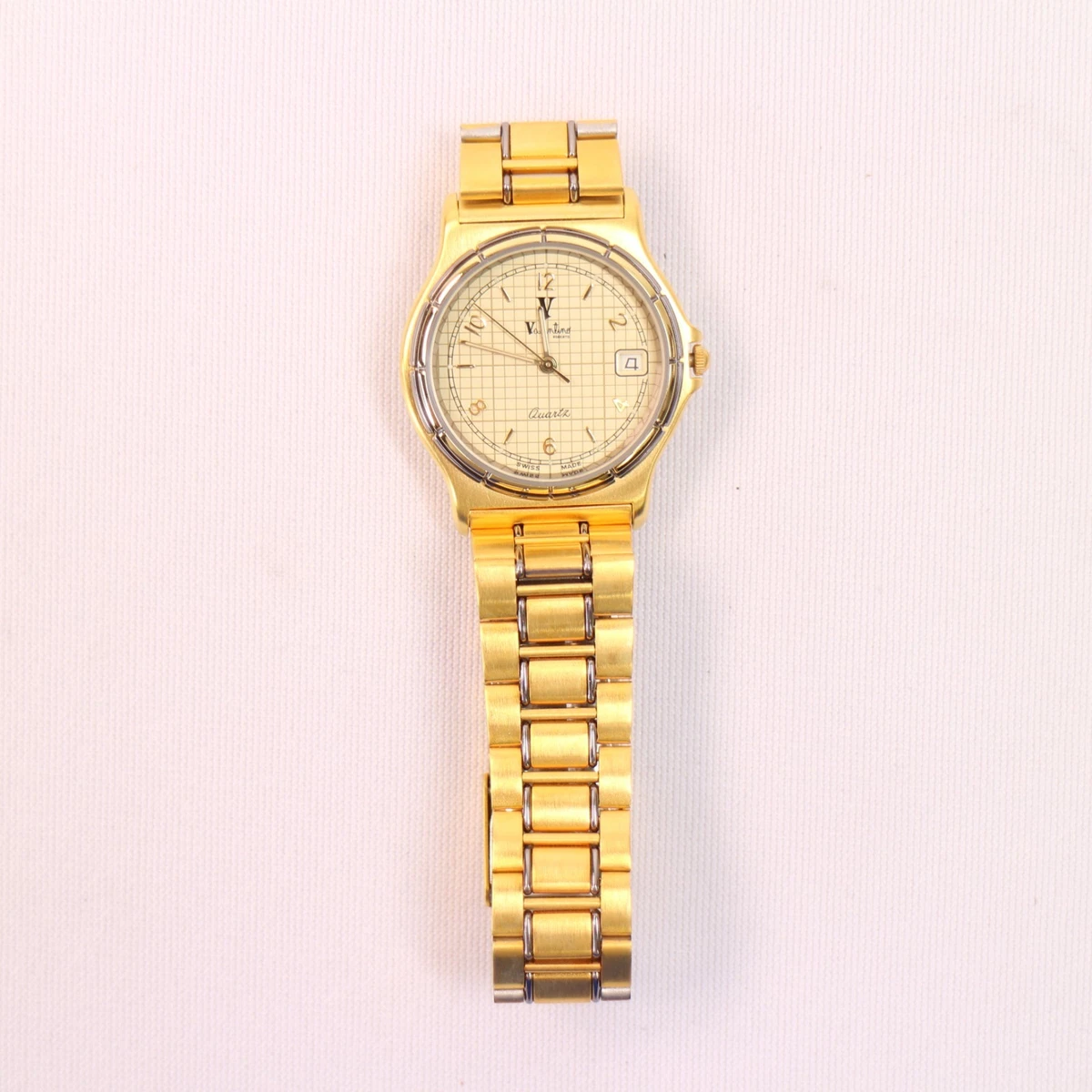 Valentino gold women\'s wristwatch - bracelet style, sapphire & steel, swiss made Valentino Rolenta Women main image 3