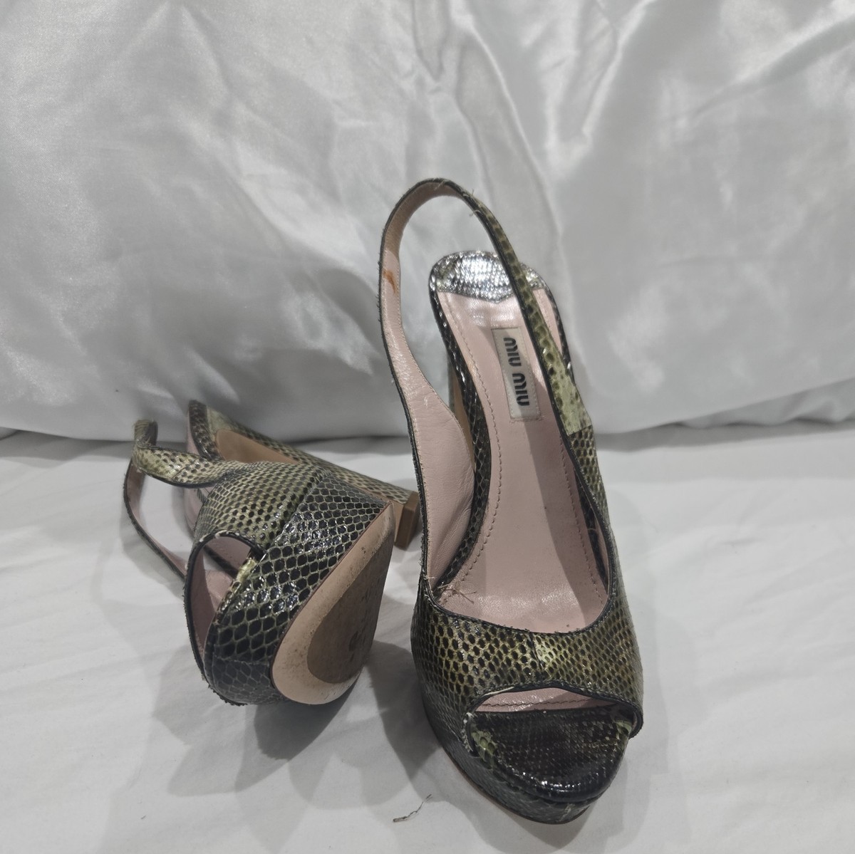 $680 Miu Miu Green leopard Leather Curved Heel Open Toe Vernice PF