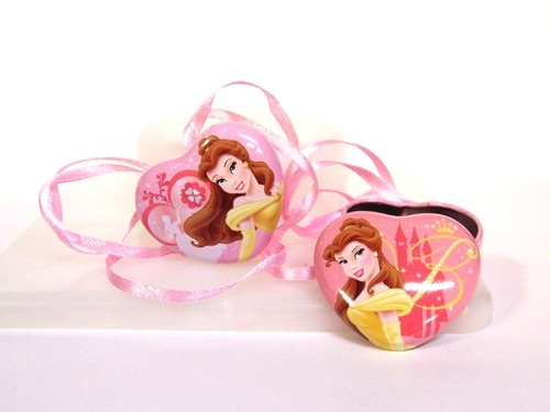 Collares de medallones en forma de corazón de princesa Disney lata 2" favores de fiesta - Imagen 3 de 9