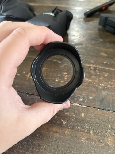 Sony ZV E10 Camera With 16-50 Mm Lens - Picture 13 of 24