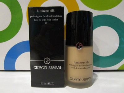 giorgio armani luminous silk foundation 5.2