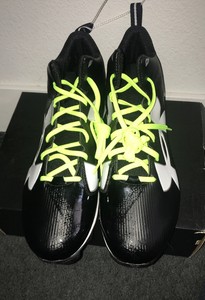 under armour football cleats size 15