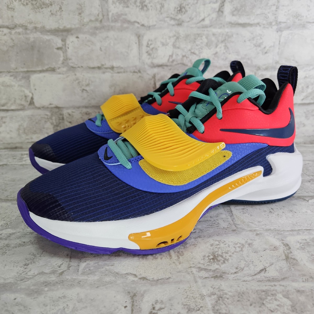 Nike Zoom Freak 3 Multicolor Basketball Shoes DA0694-601 Men's