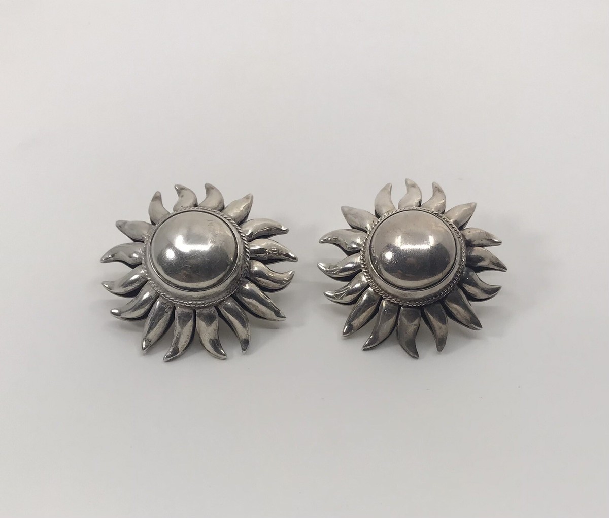 Vintage LEVI'S®︎ CLIP Sterling Vintage LEVI'S®︎ CLIP Sterling