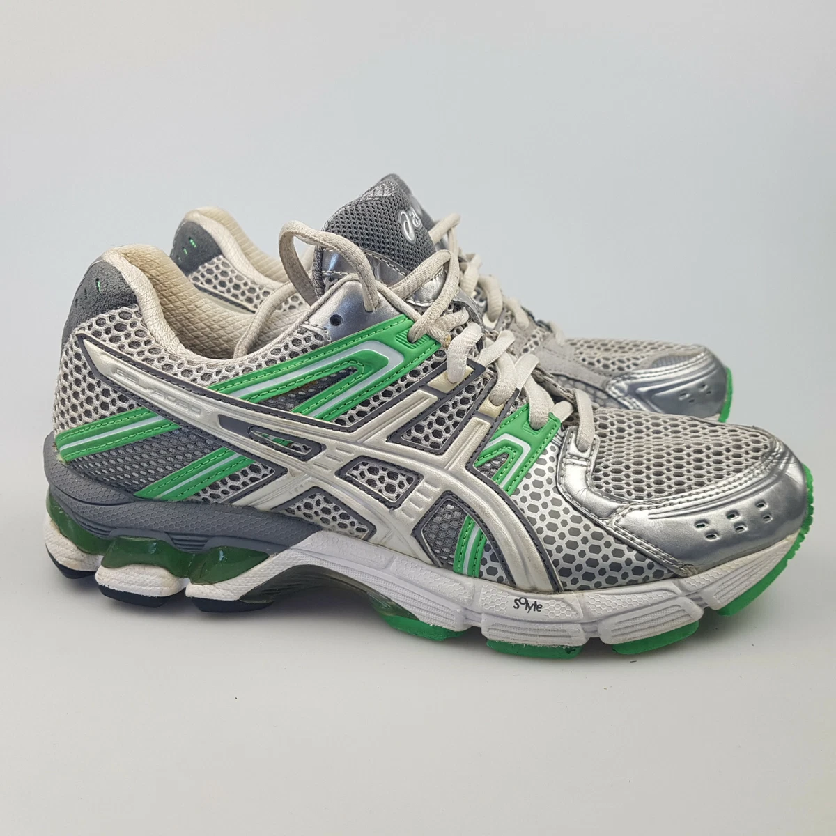 Women s ASICS Gel 3030 Sz 7 D Wide US Runners Grey Green 3