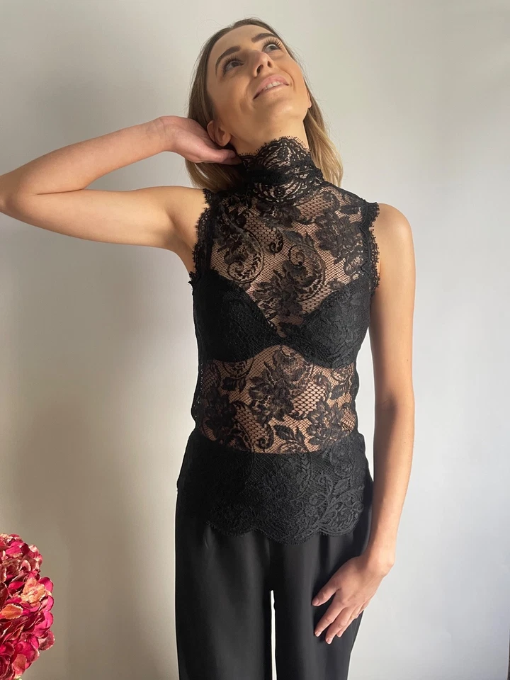 Top DOLCE & GABBANA UK S Negro Encaje Semi Transparente Sin Mangas Cuello Alto Foto 3 de 4